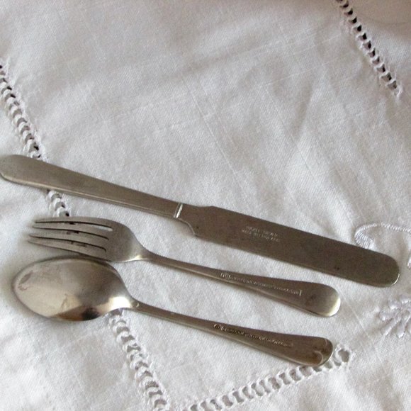 Vintage Children's Cutlery Set Nickel Silver Mid-century Collectibles Infant - Picture 3 of 5